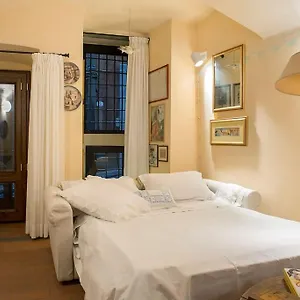 Apartamento Il Rifugio Di Michelangelo.firenze,ponte Vecchio., Florencia